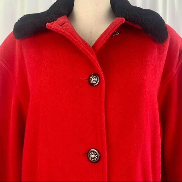 Vintage United Fashions Red Wool Coat - Picture 3 of 13